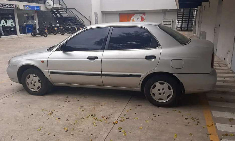 Chevrolet Esteem 1.3...