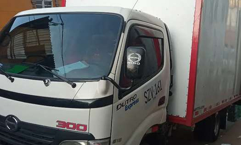 Se Vende Turbo Hino ...