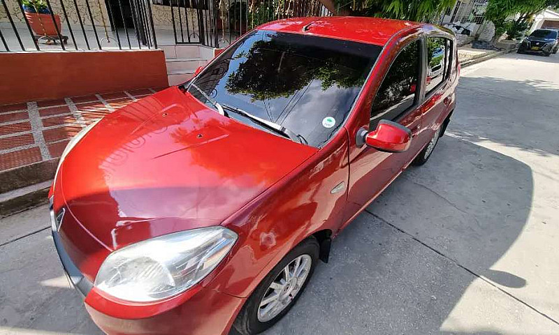 Renault Sandero...