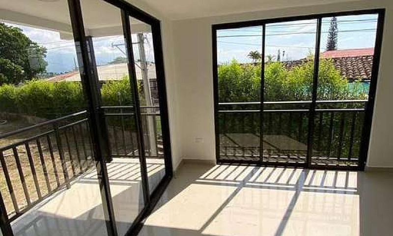 Casa Para Estrenar C...