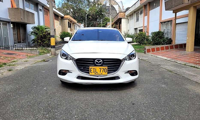 Mazda 3 Sedan 2018 A...