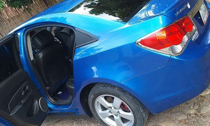 Vendo Chevrolet Cruz...