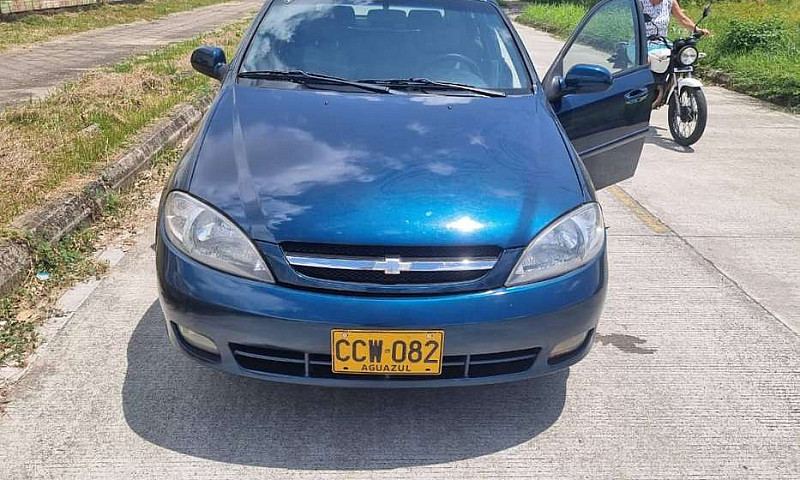 Vendo Chevrolet Optr...