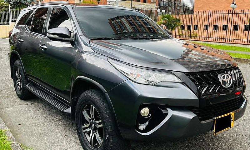 Toyota Fortuner...