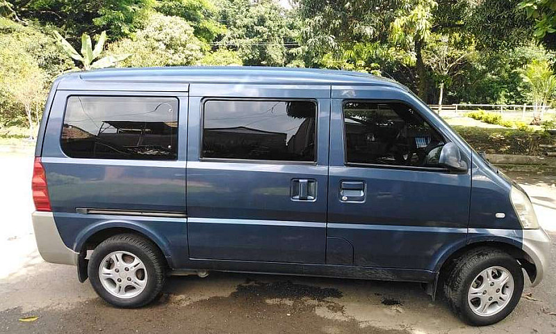 Vendo Van N300 Chevr...