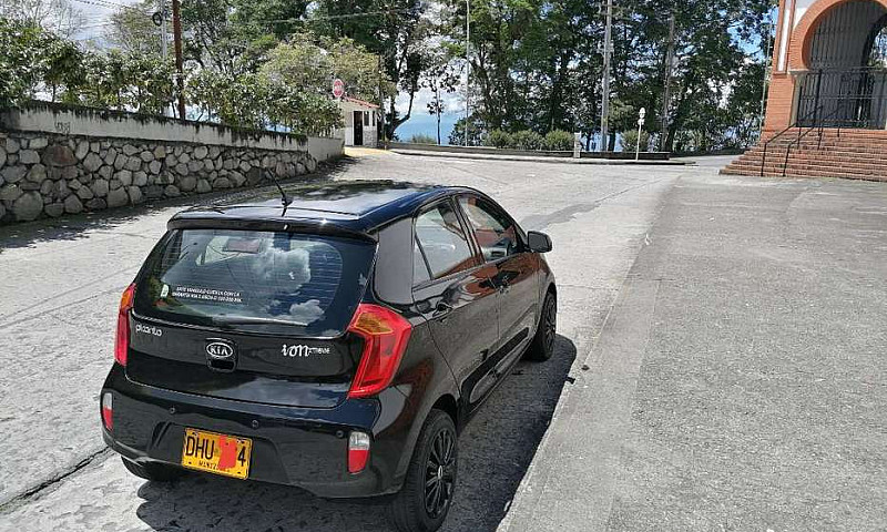 Hermoso Kia Picanto ...