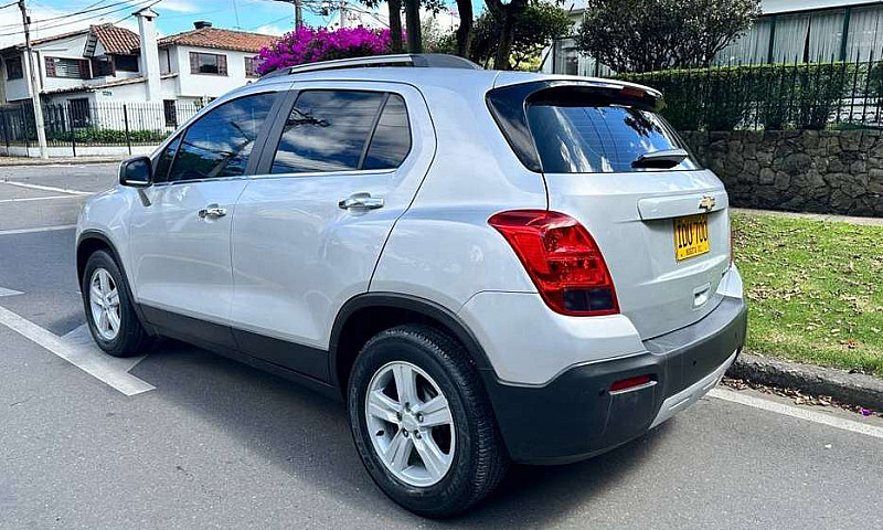 Chevrolet Tracker Lt...