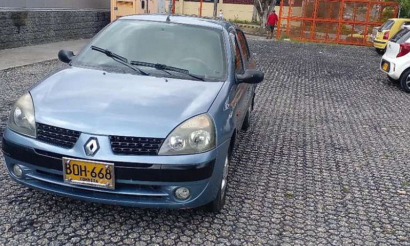 Vendo Renault Symbol...