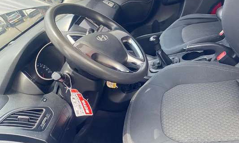 Hyundai Tucson 2011...