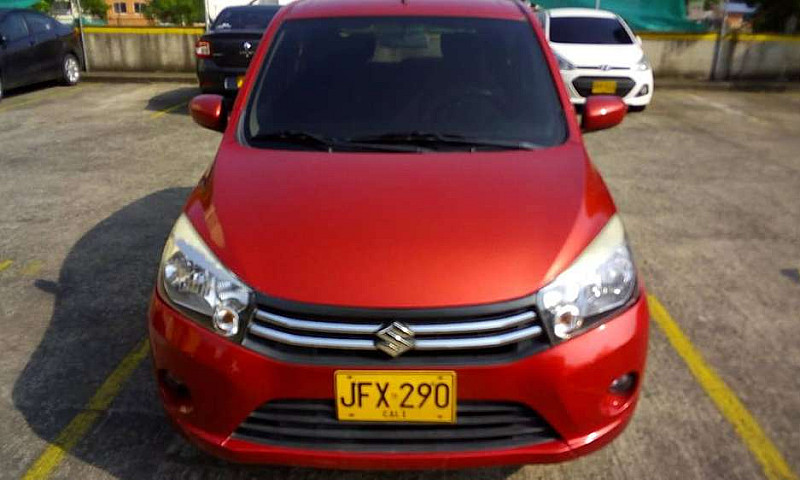 Vendo Suzuki Celerio...