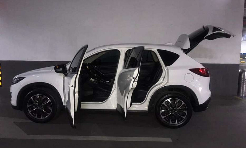 Mazda Grand Touring ...