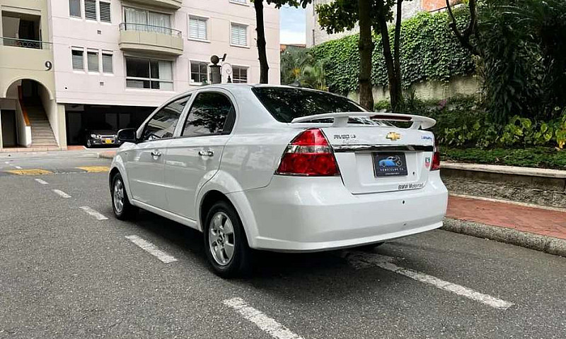 Chevrolet Aveo Emoti...