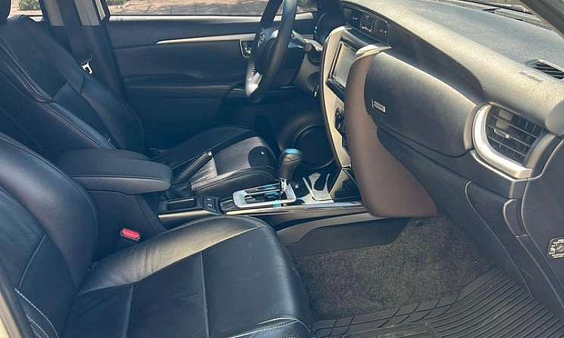 Toyota Fortuner 2017...