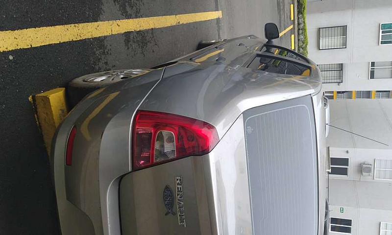 Renault Logan Expres...