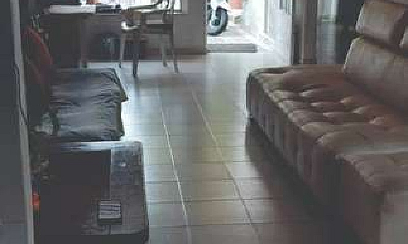 Vendo Casa Familiar,...