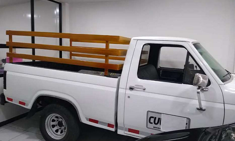 Ford F-150 Platón Ga...