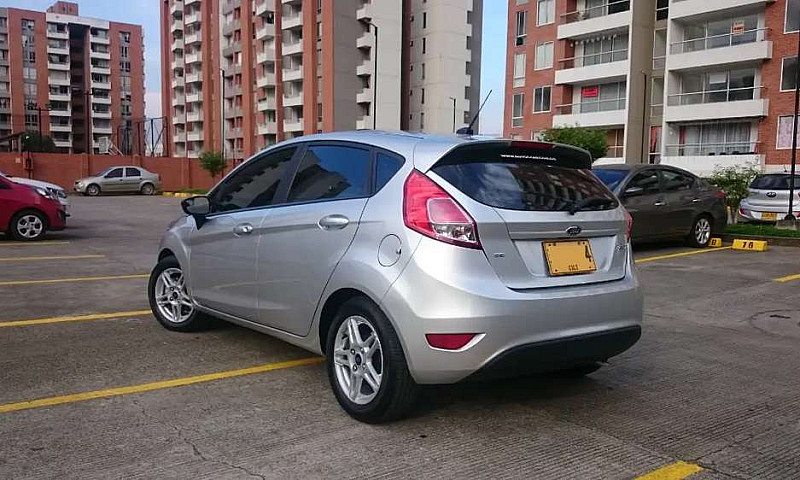Ford Fiesta Hatchbac...