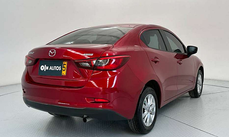 Mazda 2 Sedan...