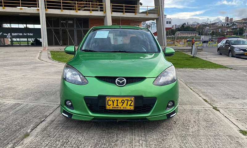 Mazda 2  Modelo 2008...