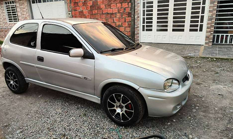 Vendo Corsa Active C...