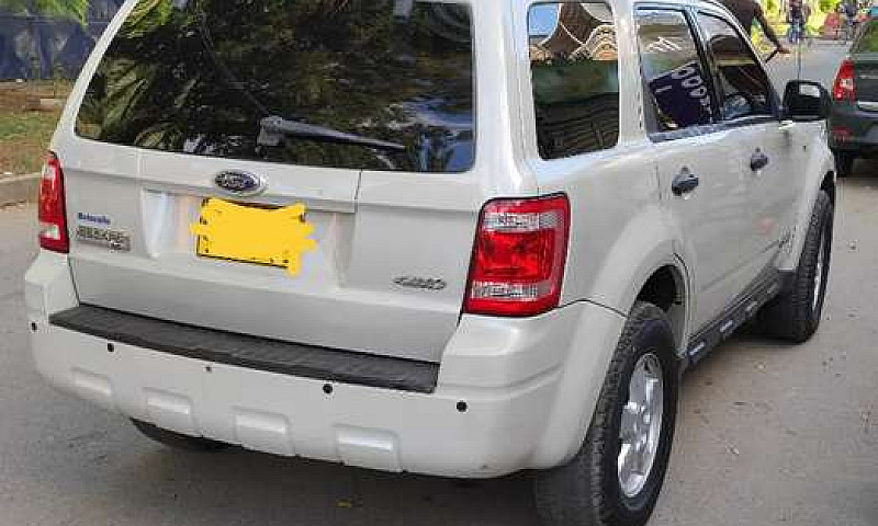 Vendo Ford Escape Xl...