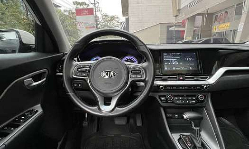 Kia Niro Zenith Hibr...