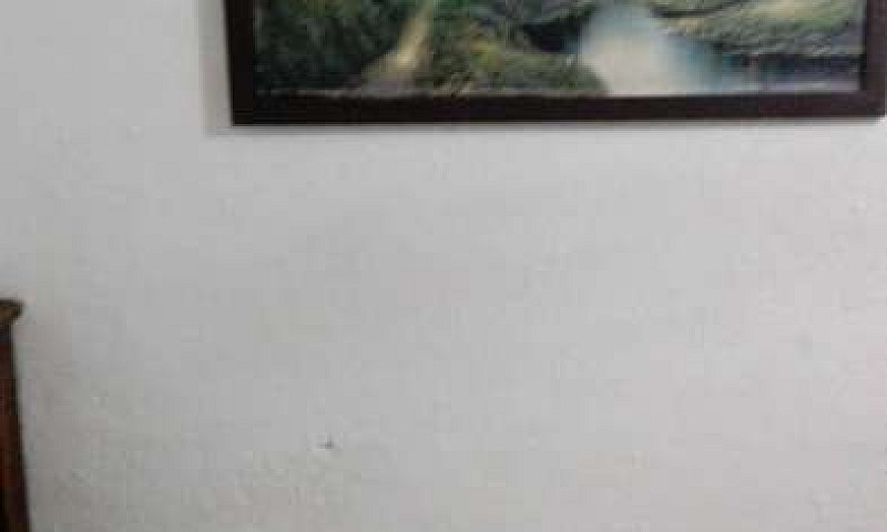 Alquilo Habitación B...
