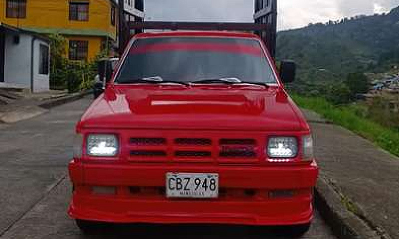 Mazda B2000 1995...