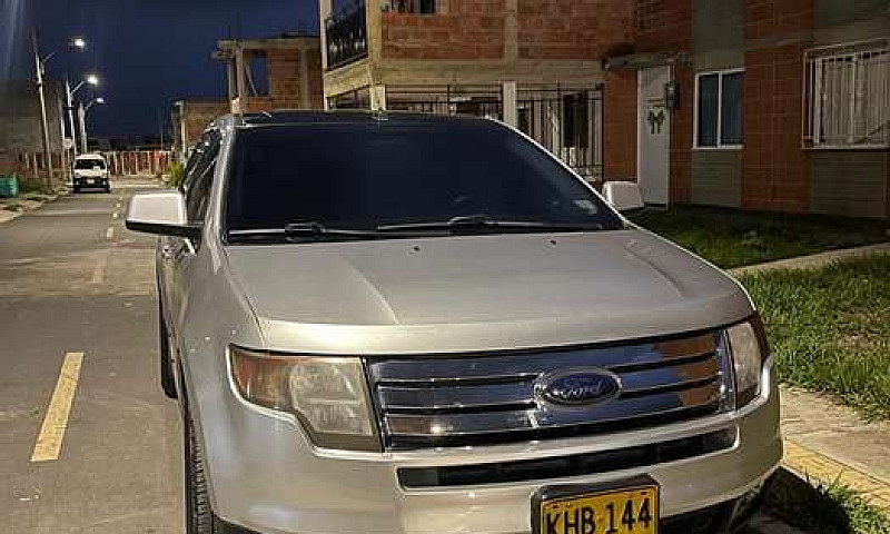 Vendo Ford Edge Herm...