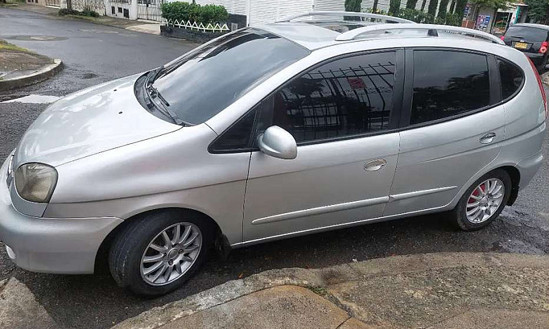 Vendo Chevrolet Viva...