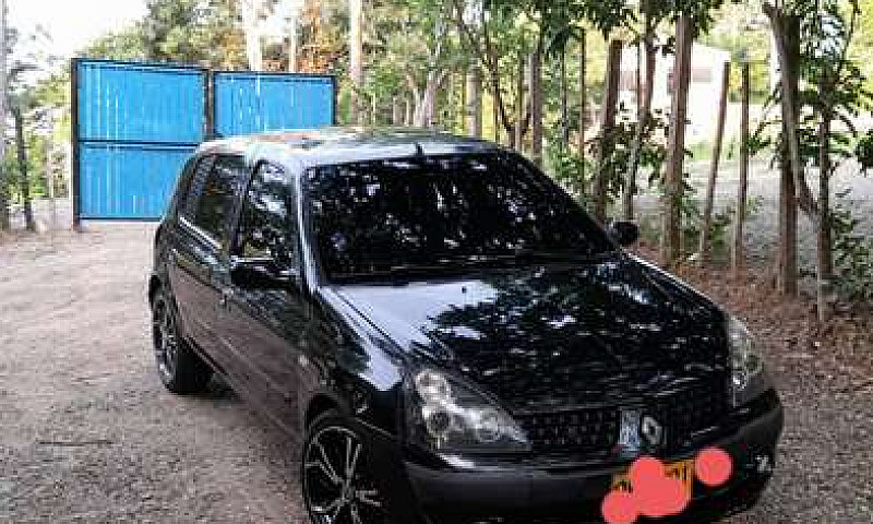 Hermoso Clio...