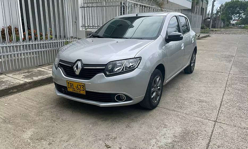 Renault Sandero 2016...