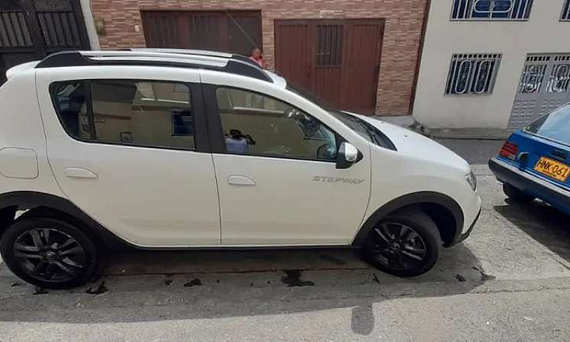 Sandero Stepway 2022...