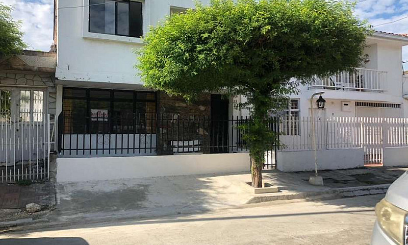 Casa Arriendo Barrio...