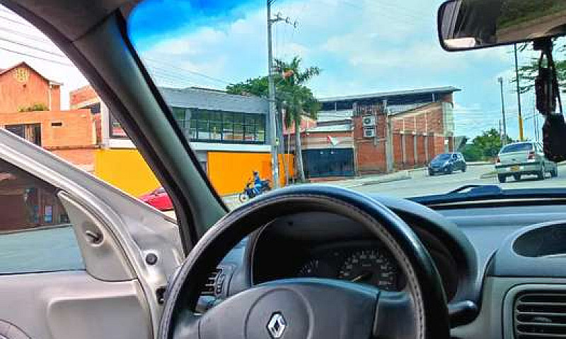 Renault Símbol Permu...