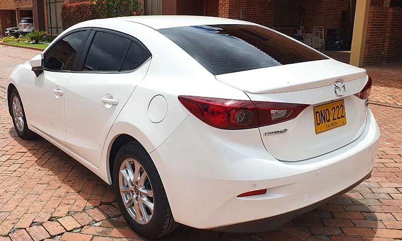 Mazda 3 2017...