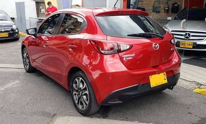 Mazda 2 Sport Grand ...