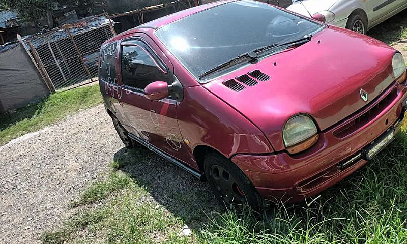 Se Vende Twingo...