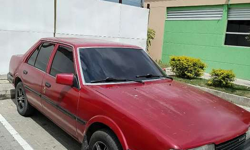 Vendo Mazda 626 L Nu...