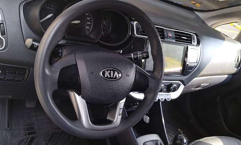 Kia Río 2016 Sedan S...