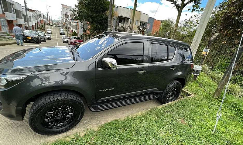 Trailblazer Premier ...