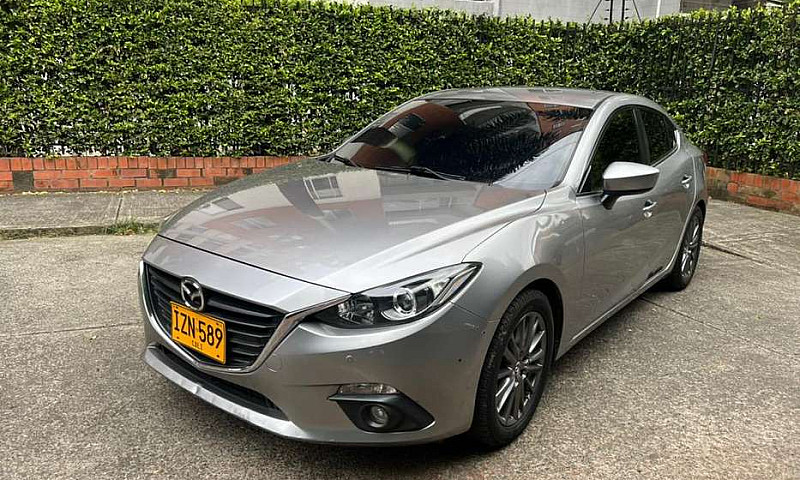 Mazda 3 Touring 2017...