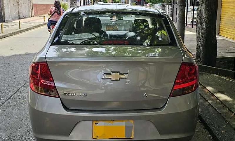 Hermoso Chevrolet Sa...