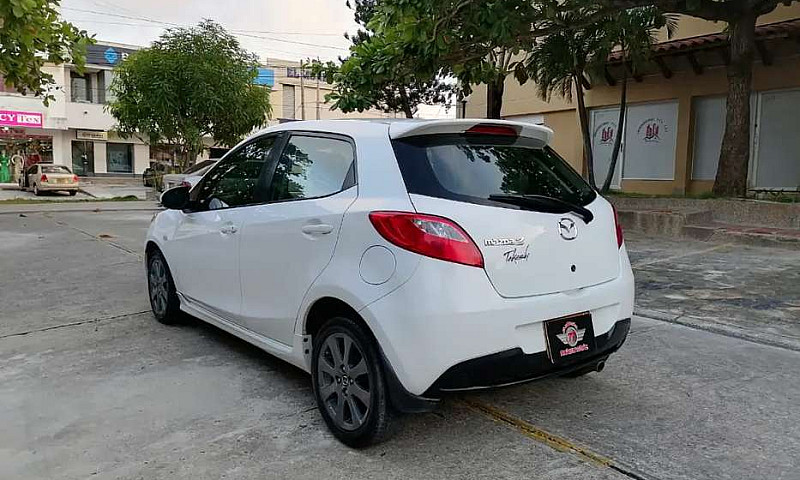 Mazda 2 Takeshi A/T ...