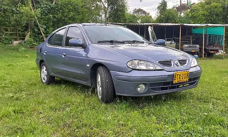 Vendo Renault Megane...