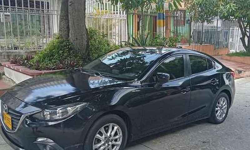 Mazda 3 Touring...