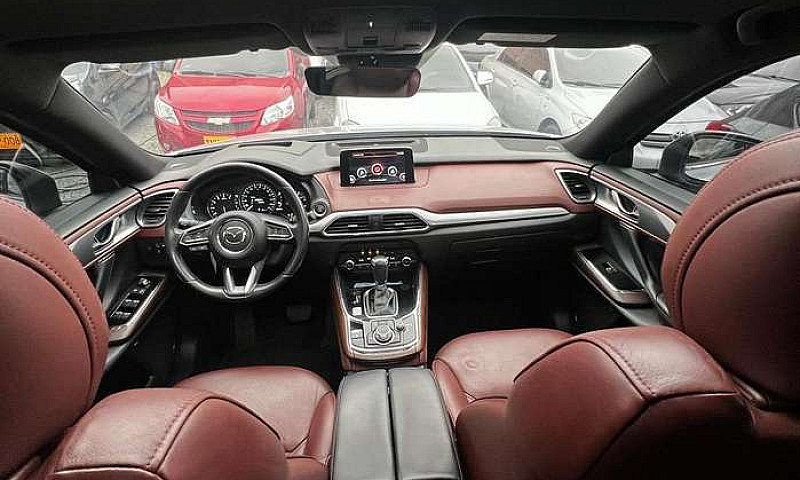 Mazda Cx-9 Signature...