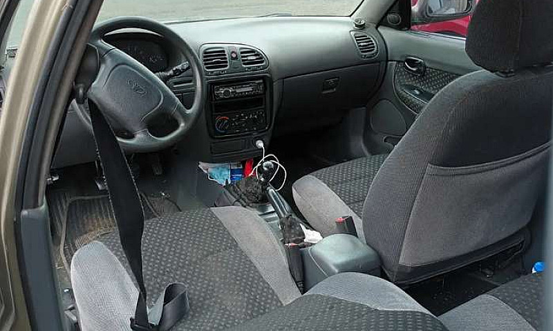 Daewoo Nubira Full E...