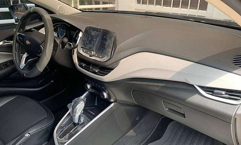 Automovil Onix Premi...