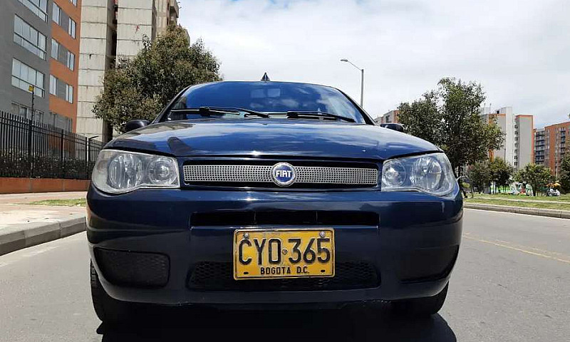 Fiat Siena 2008...